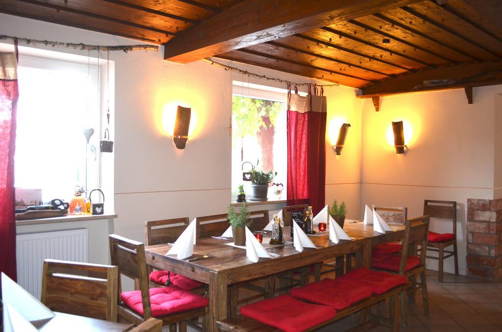 Pension Ristorante Da Giova Buch am Erlbach Экстерьер фото